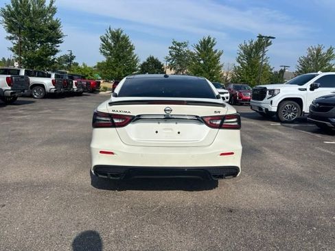 Used 2019 Nissan Maxima SR w/ Premium Package FWD image 7