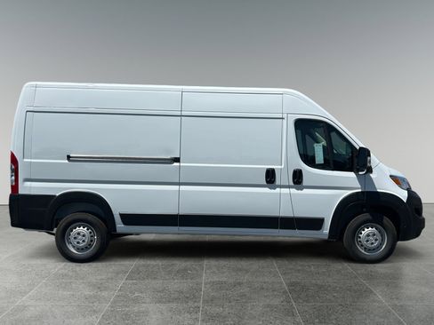 New 2026 RAM ProMaster 2500 w/ Advanced Safety Group FWD image 6