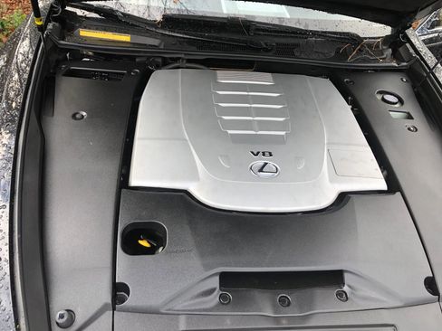 Used 2014 Lexus LS 460 L w/ Ultra Luxury Package image 51