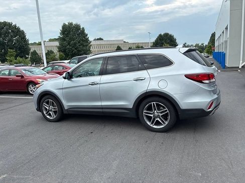 Used 2017 Hyundai Santa Fe AWD w/ Cargo Package image 15