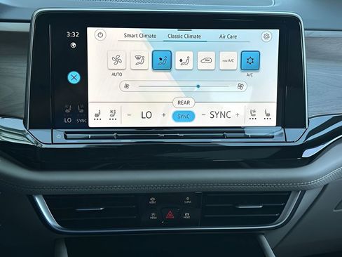 New 2026 Volkswagen Atlas SE image 19