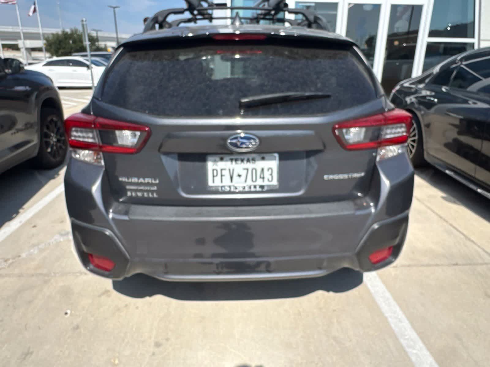 Used 2020 Subaru Crosstrek 2.0i Premium w/ Moonroof Package 2 AWD/4WD image 5