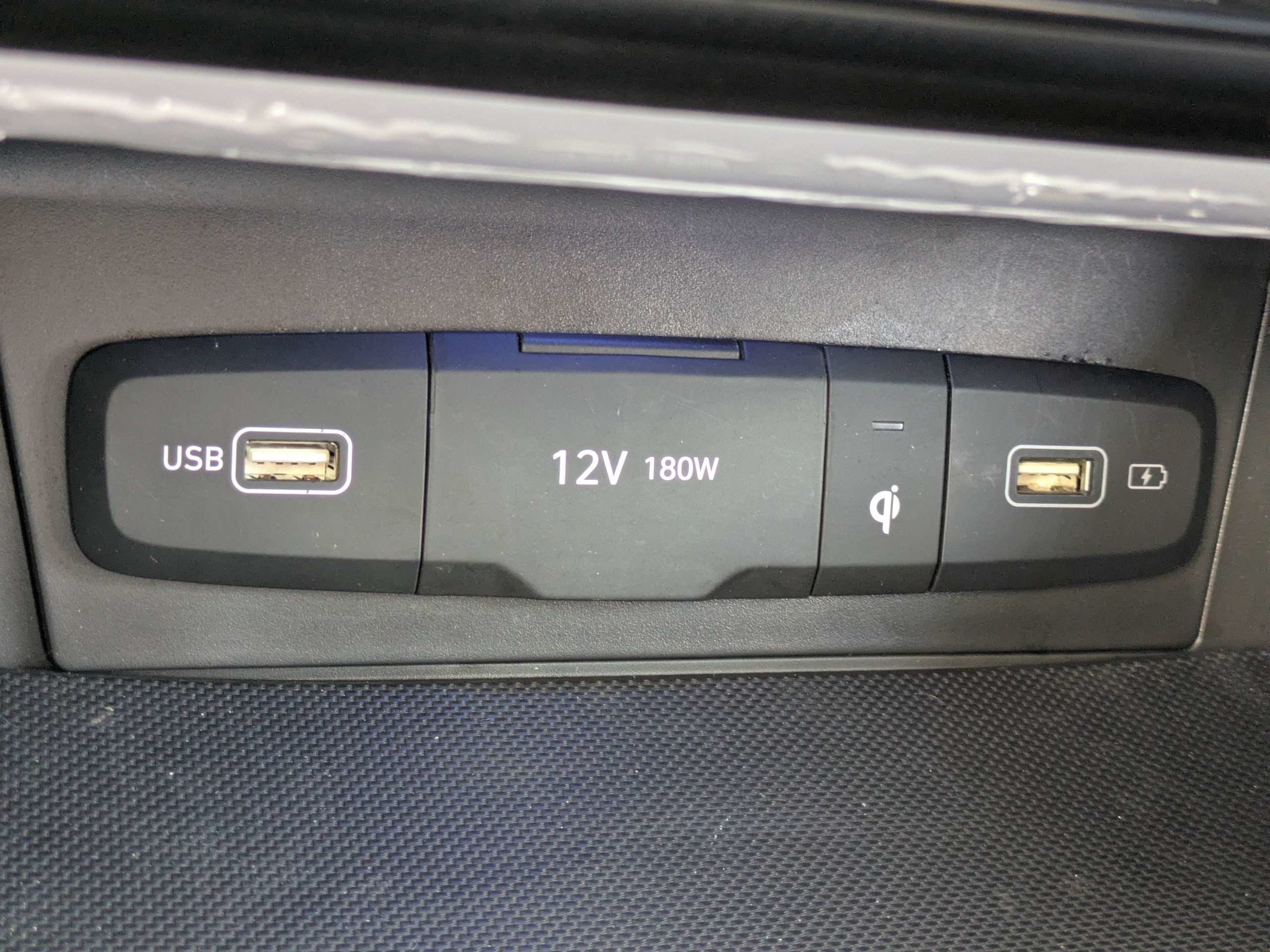 Certified 2024 Hyundai Tucson Limited FWD image 23