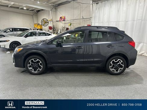 Used 2016 Subaru Crosstrek 2.0i Limited AWD/4WD image 5