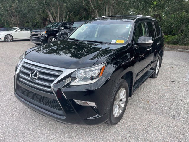 Used 2018 Lexus GX 460 Premium w/ Premium Package AWD/4WD image 5