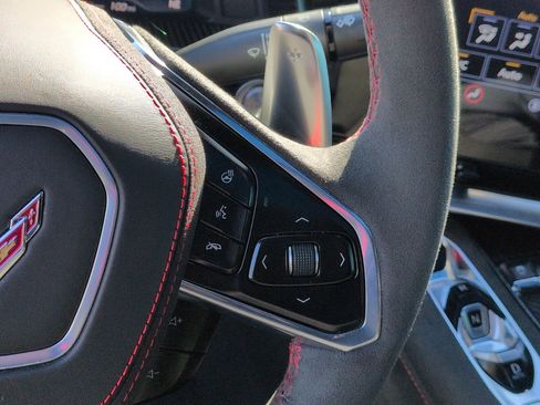 Used 2022 Chevrolet Corvette Stingray Premium Cpe w/ Z51 Performance Package RWD image 20