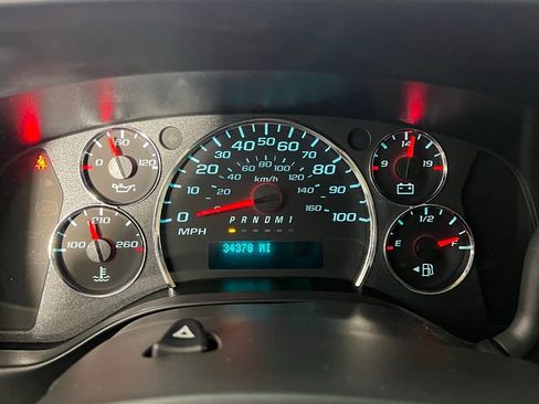 Used 2023 Chevrolet Express 3500 LS image 15