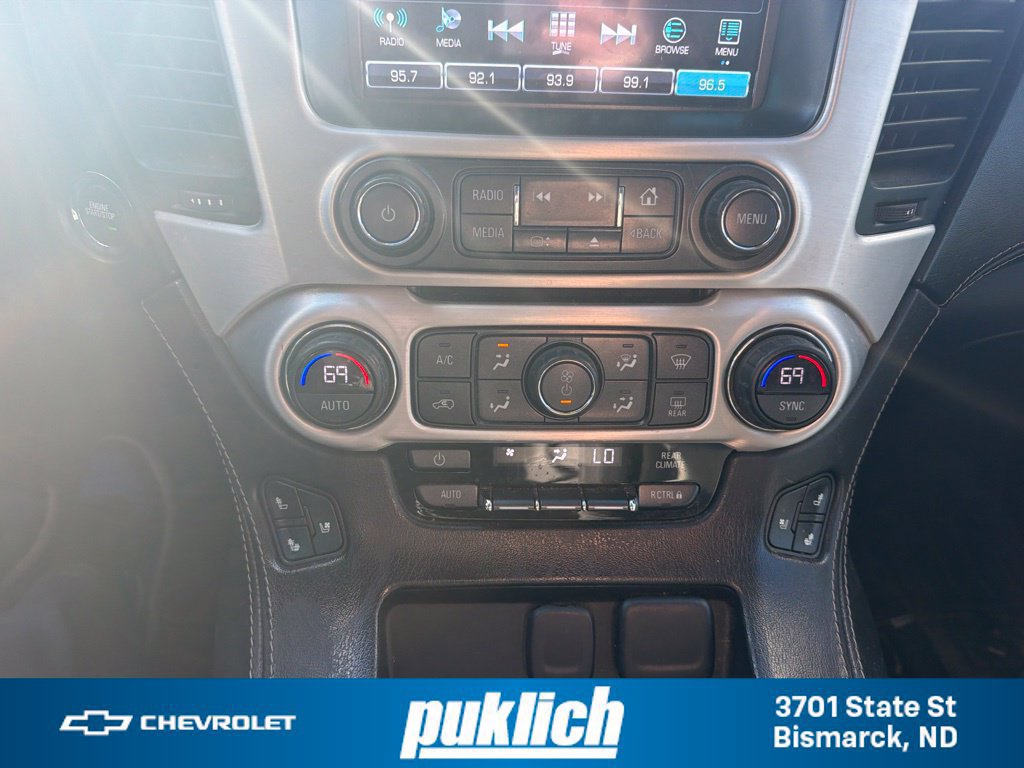 Used 2019 GMC Yukon SLT w/ Graphite Performance Edition AWD/4WD image 15
