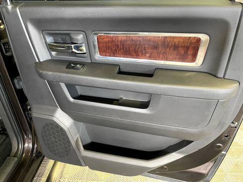 Used 2011 RAM 1500 Laramie image 14
