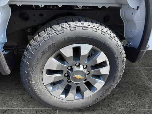 New 2026 Chevrolet Silverado 2500 Custom w/ Custom Value Package AWD/4WD image 13