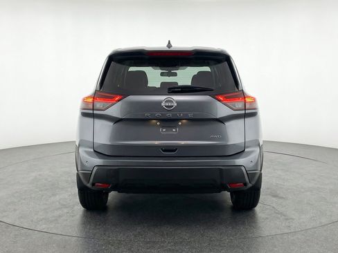 Used 2025 Nissan Rogue SV FWD image 7