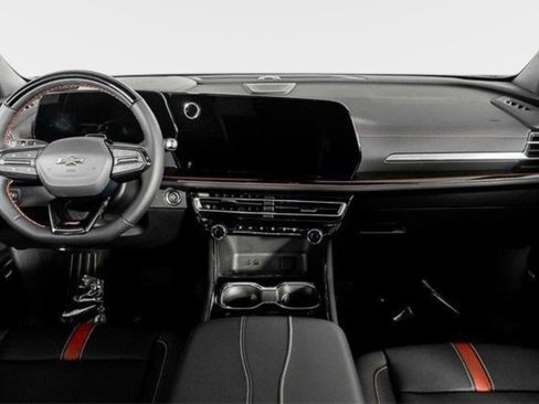 Used 2026 Chevrolet Traverse RS image 76