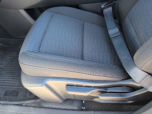 New 2026 Chevrolet Equinox LT w/ Safety and Technology Package FWD image 12