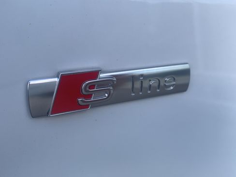 Used 2023 Audi A8 L 3.0T image 60