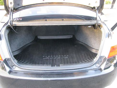 Used 2014 Honda Accord LX image 7