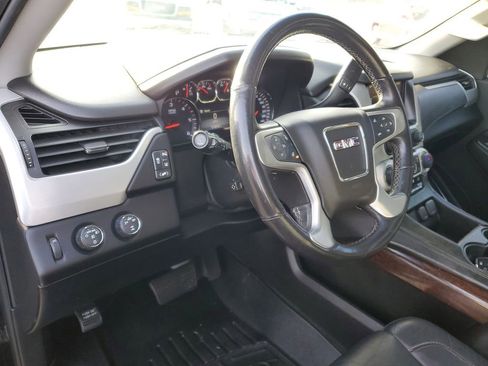 Used 2015 GMC Yukon SLT image 9
