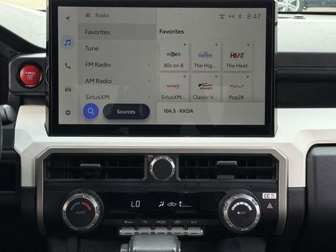 Used 2024 Toyota Tacoma TRD Off-Road AWD/4WD image 17