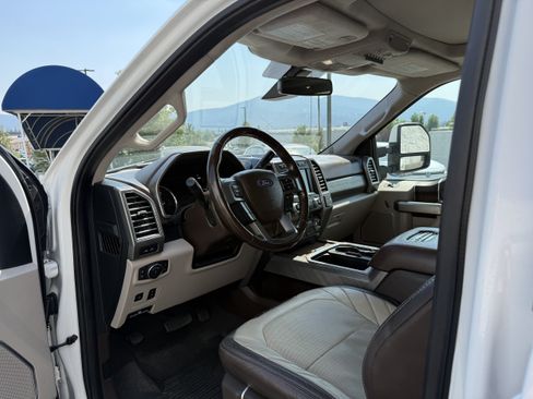 Used 2019 Ford F350 Limited AWD/4WD image 12