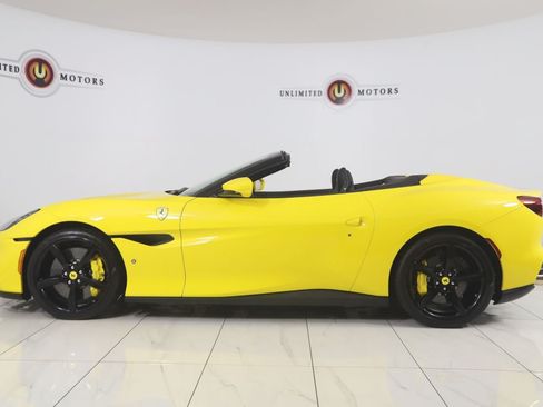 Used 2022 Ferrari Portofino M RWD image 38