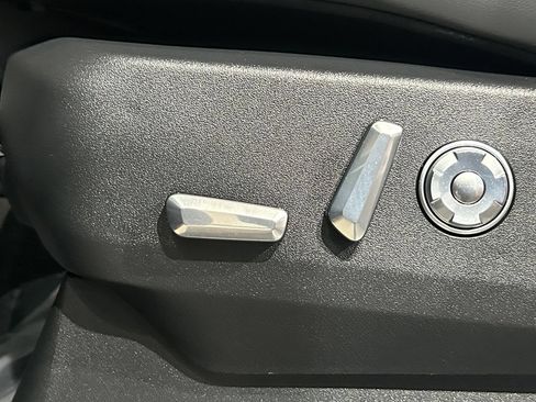 New 2027 Lincoln Navigator L Reserve AWD/4WD image 47