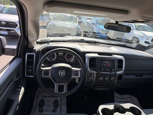 Used 2024 RAM 1500 Classic SLT AWD/4WD image 14