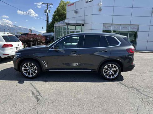 Used 2023 BMW X5 xDrive40i w/ Premium Package image 8
