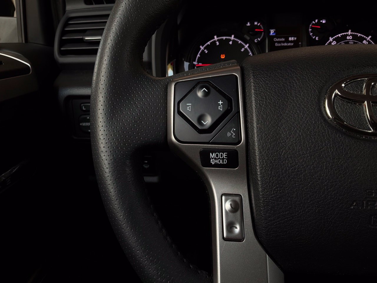Used 2023 Toyota 4Runner SR5 RWD image 37