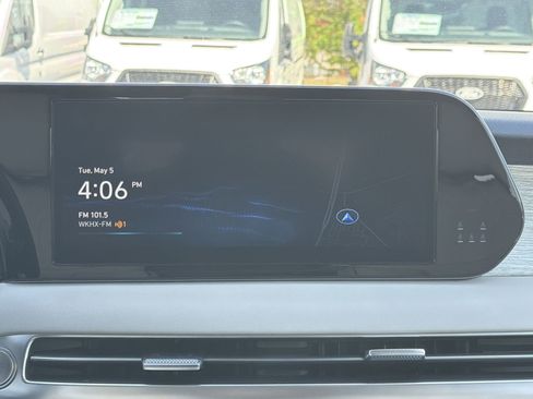 Used 2023 Hyundai Palisade Calligraphy AWD/4WD image 3