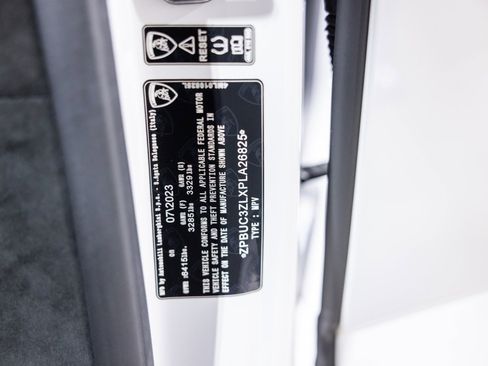 Used 2023 Lamborghini Urus Performante image 53