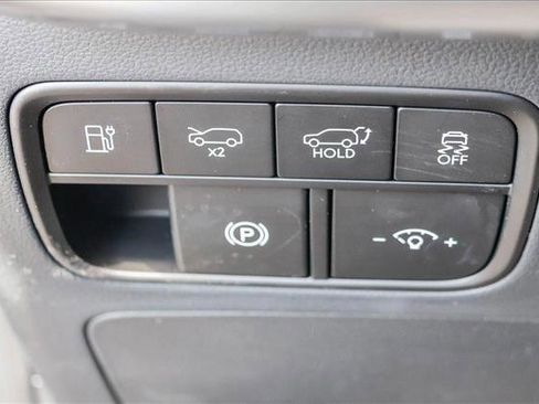 New 2026 Hyundai Ioniq 9 SE image 13