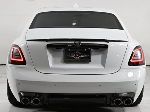 Used 2023 Rolls-Royce Ghost Black Badge w/ Black Badge Ghost Package image 6