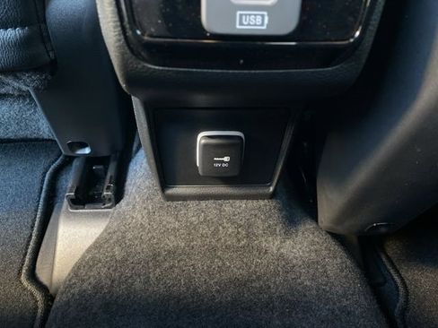 New 2026 Jeep Compass Latitude image 37