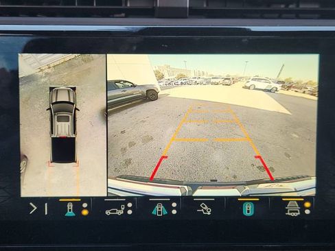 Used 2023 GMC Sierra 1500 AT4 image 15