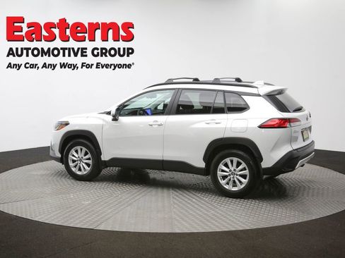 Used 2023 Toyota Corolla Cross LE image 62