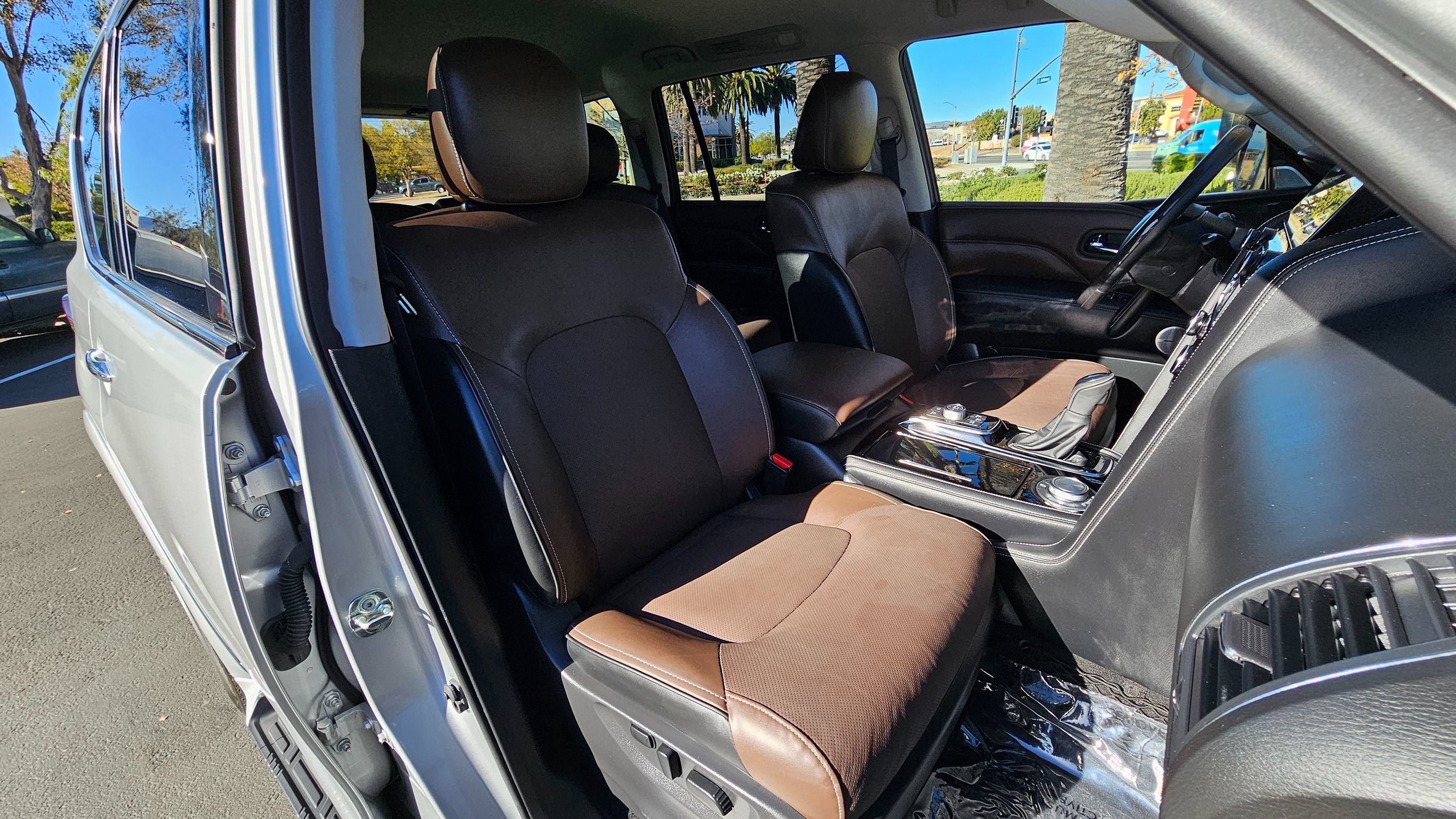 Used 2022 INFINITI QX80 Sensory w/ All-Season Package AWD/4WD image 37