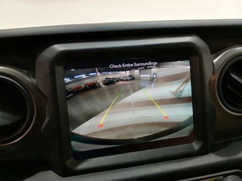 Used 2023 Jeep Wrangler Sport S w/ Sun And Sound Package image 19