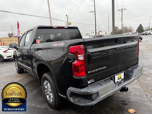 Used 2025 Chevrolet Silverado 1500 LT image 7