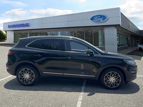 Used 2018 Lincoln MKC Premiere image 3