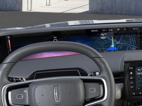 New 2026 Lincoln Nautilus Reserve AWD/4WD image 13