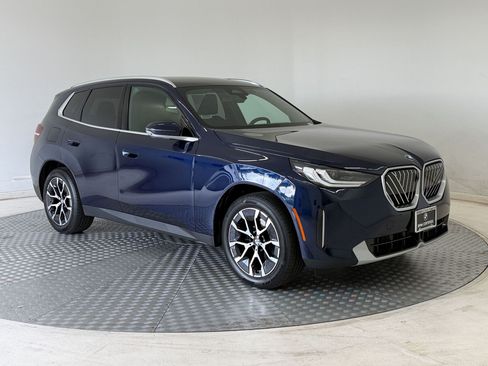 Used 2026 BMW X3 xDrive30i w/ Premium Package AWD/4WD image 7