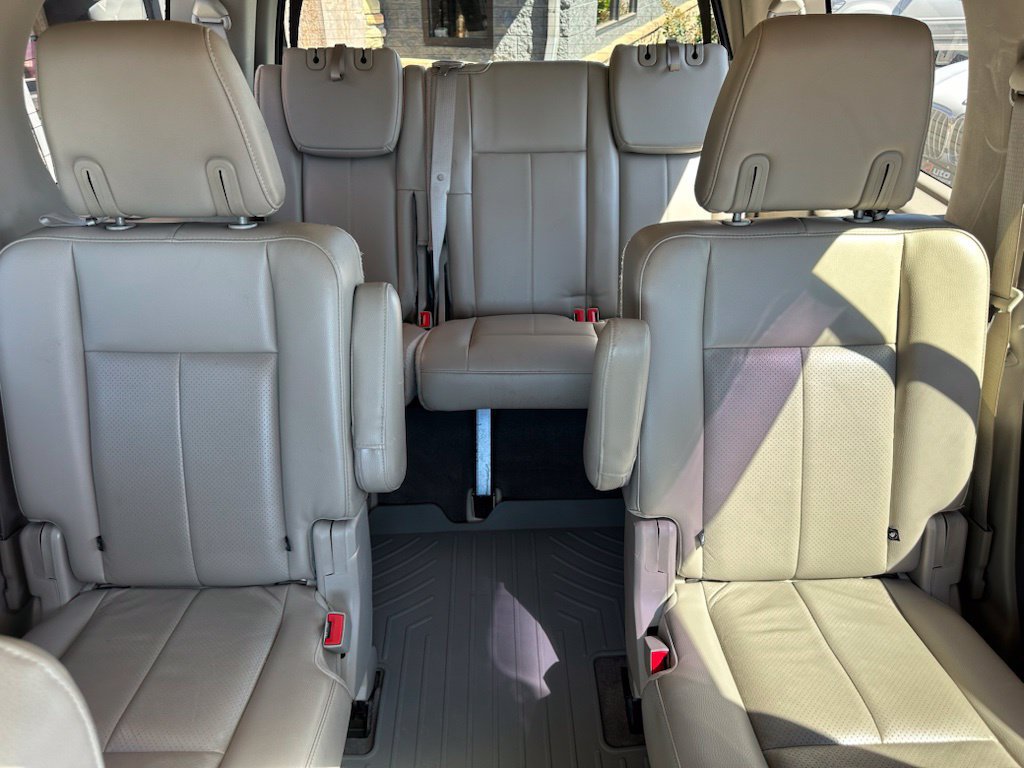 Used 2014 Ford Expedition Limited w/ Equipment Group 301A RWD image 41