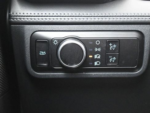 Used 2024 Ford Mustang GT Premium image 28