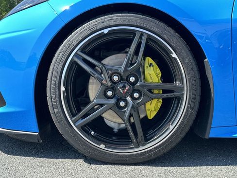 Used 2022 Chevrolet Corvette Stingray Premium Cpe w/ 3LT RWD image 14