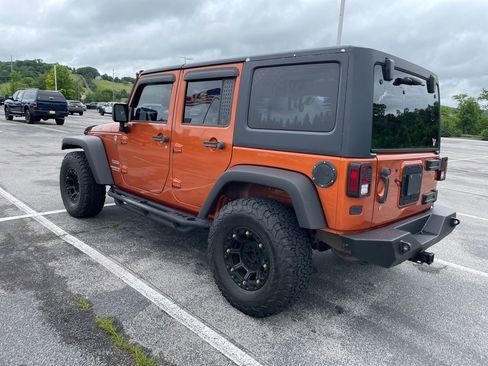 Used 2011 Jeep Wrangler Unlimited Sport w/ Trailer Tow Group AWD/4WD image 3