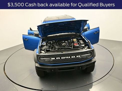 New 2025 Ford Bronco Badlands image 35