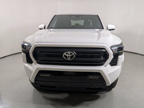 Used 2025 Toyota Tacoma SR5 RWD image 2