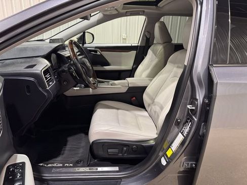 Used 2021 Lexus RX 350L Premium w/ Premium Package AWD/4WD image 10