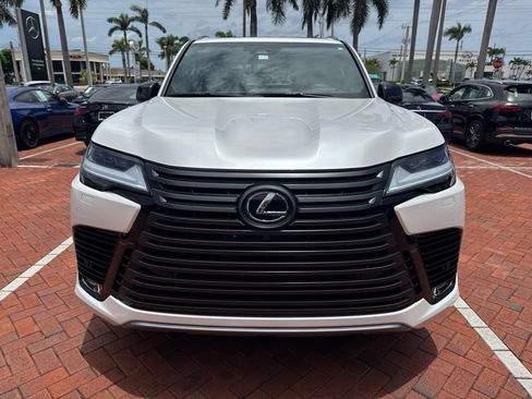 Used 2025 Lexus LX 700h Luxury w/ Appearance Package AWD/4WD image 5