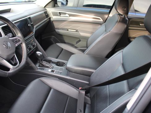 Used 2021 Volkswagen Atlas SE image 7