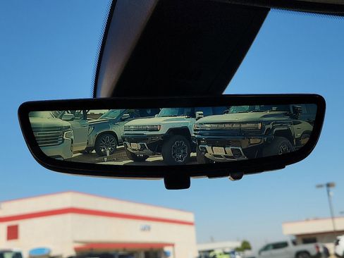 Used 2024 Cadillac XT5 Premium Luxury w/ Technology Package image 18